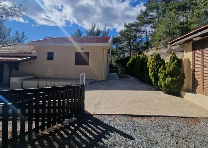 Maria's Garden House