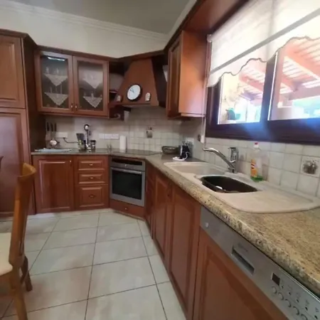 Maria's Garden House Tatil Evi